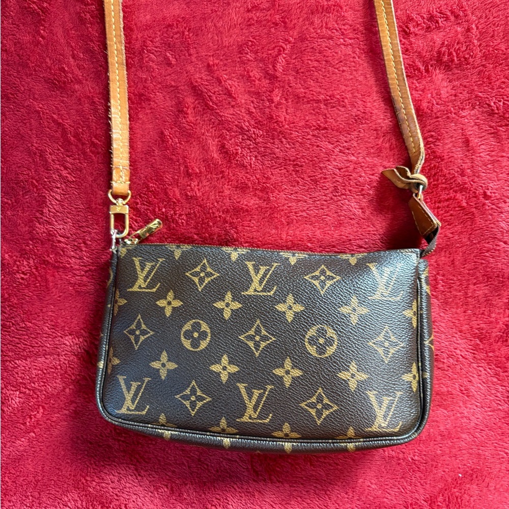 Louis Vuitton Monogram Crossbody in Brown and Tan